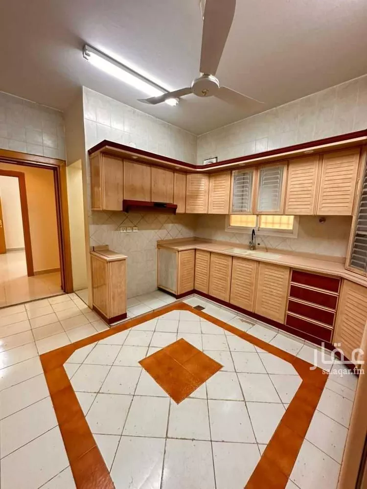 عمارة للإيجار في شارع الامير سلطان بن عبدالعزيز, حي الشفاء, مدينة عنيزة, منطقة القصيم 9