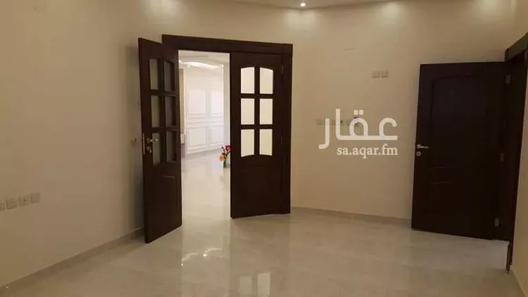 فيلا للبيع في شارع قريبة من شارع صلاح الدين الايوبي, حي المروج, مدينة عنيزة, منطقة القصيم 13