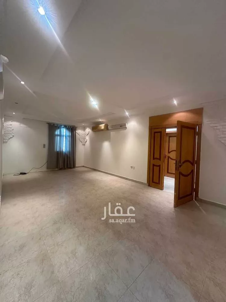 فيلا للإيجار في شارع إبراهيم الشايقي, حي الربيع, مدينة الرياض, منطقة الرياض صورة 3