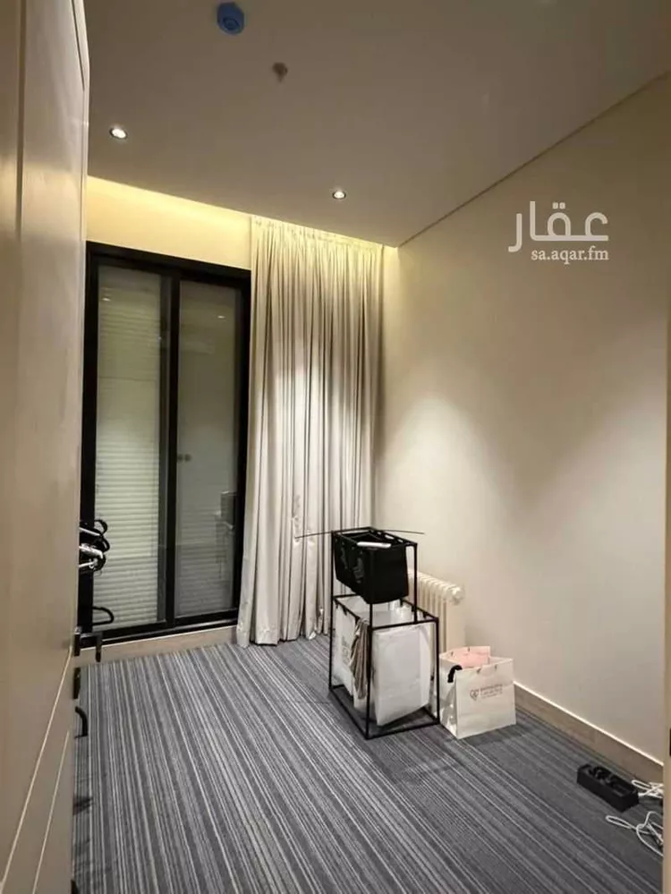 شقة للإيجار في شارع ورقة بن نوفل, حي النزهة, مدينة الرياض, منطقة الرياض صورة 3