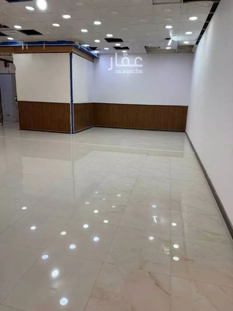 محل للإيجار في شارع ابي بكر الصديق الفرعي, حي التعاون, مدينة الرياض, منطقة الرياض صورة 4