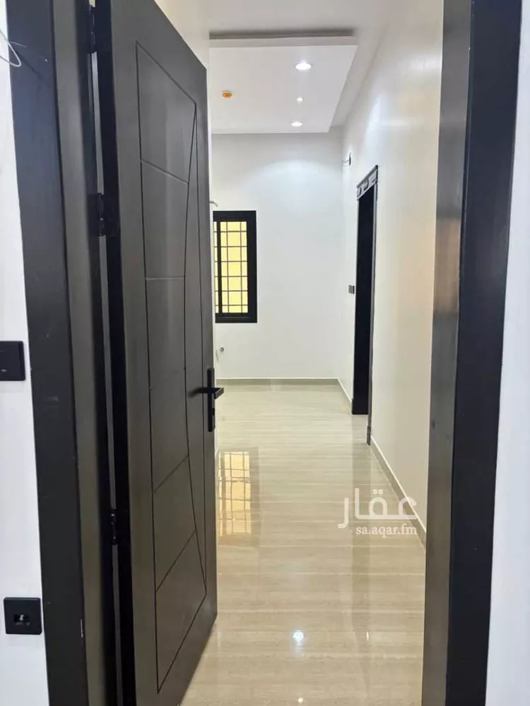 عمارة للبيع في شارع الجوز, حي ظهرة لبن, مدينة الرياض, منطقة الرياض 8
