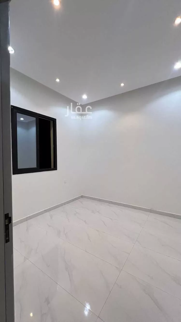 عمارة للإيجار في شارع الجميل ابن حاتم, حي ظهرة لبن, مدينة الرياض, منطقة الرياض صورة 4