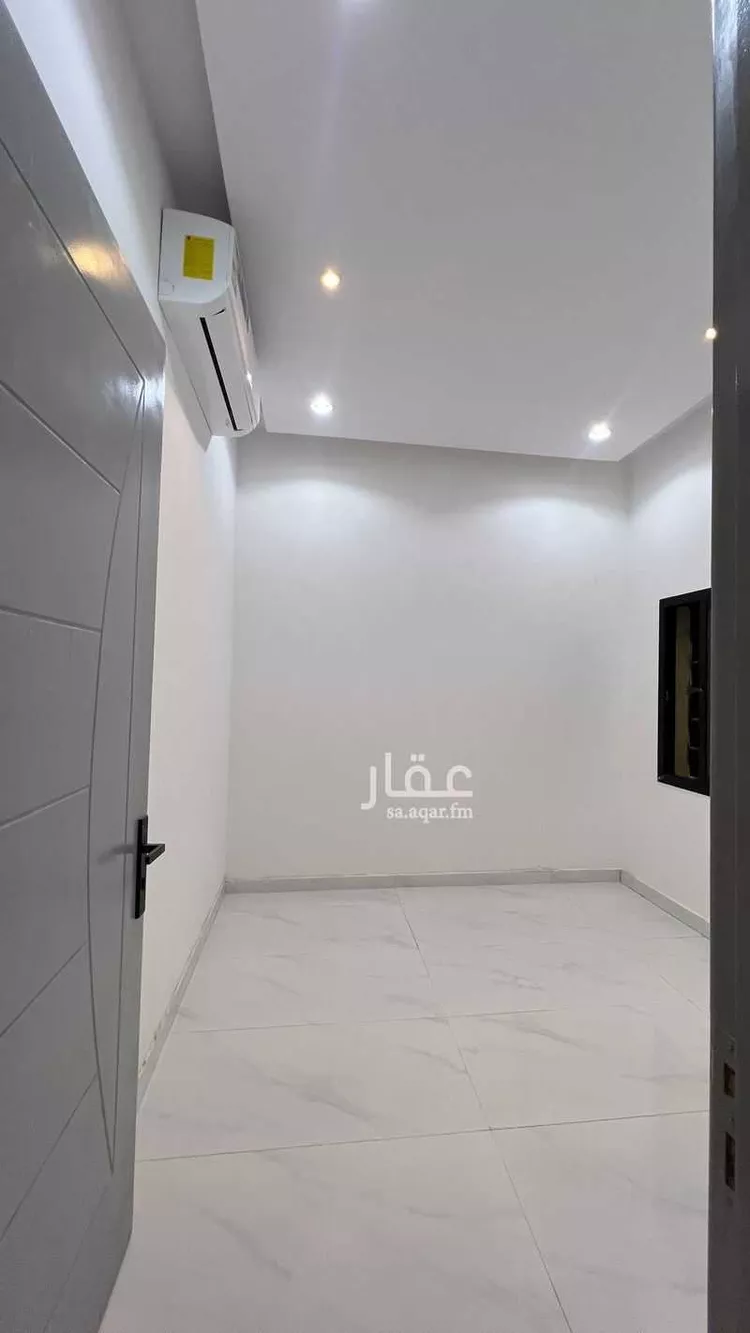 عمارة للإيجار في شارع الجميل ابن حاتم, حي ظهرة لبن, مدينة الرياض, منطقة الرياض صورة 2