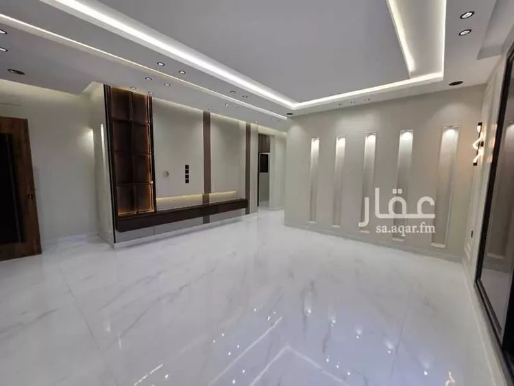 شقة للبيع في شارع أبي القاسم الزجاجي, حي السويس 1, مدينة جازان, منطقة جازان صورة 3