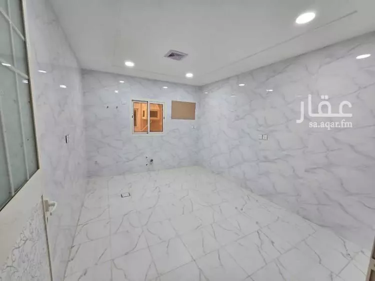 شقة للبيع في شارع شارع أبو بكر الصديق, حي السويس 1, مدينة جازان, منطقة جازان صورة 5