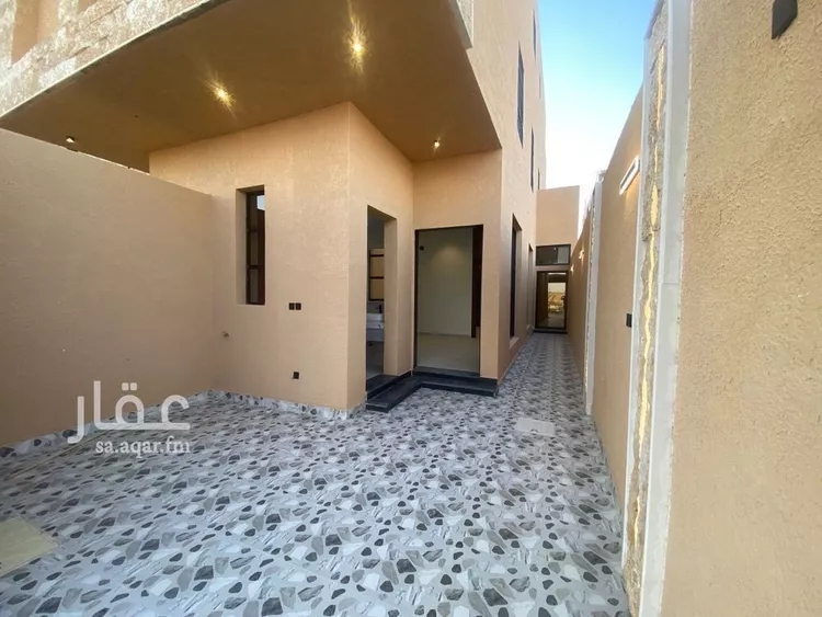 دور للبيع في شارع دلجة بن قيس, حي طويق, مدينة الرياض, منطقة الرياض صورة 3