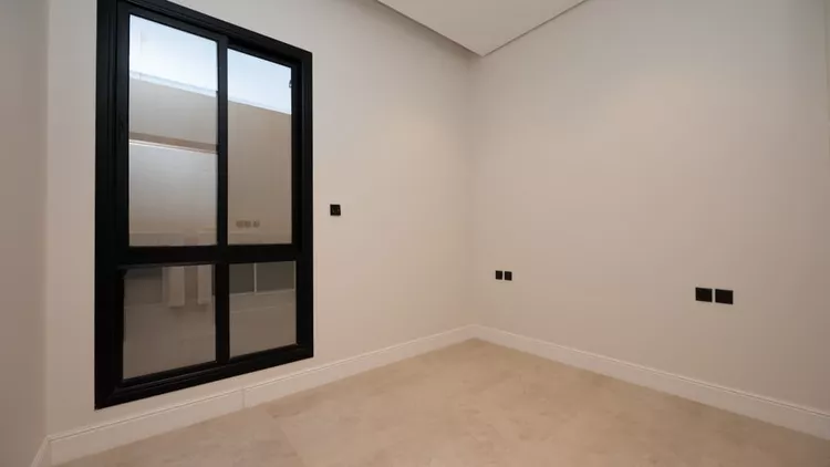 Floor for Sale in Riyadh King Fahd 5