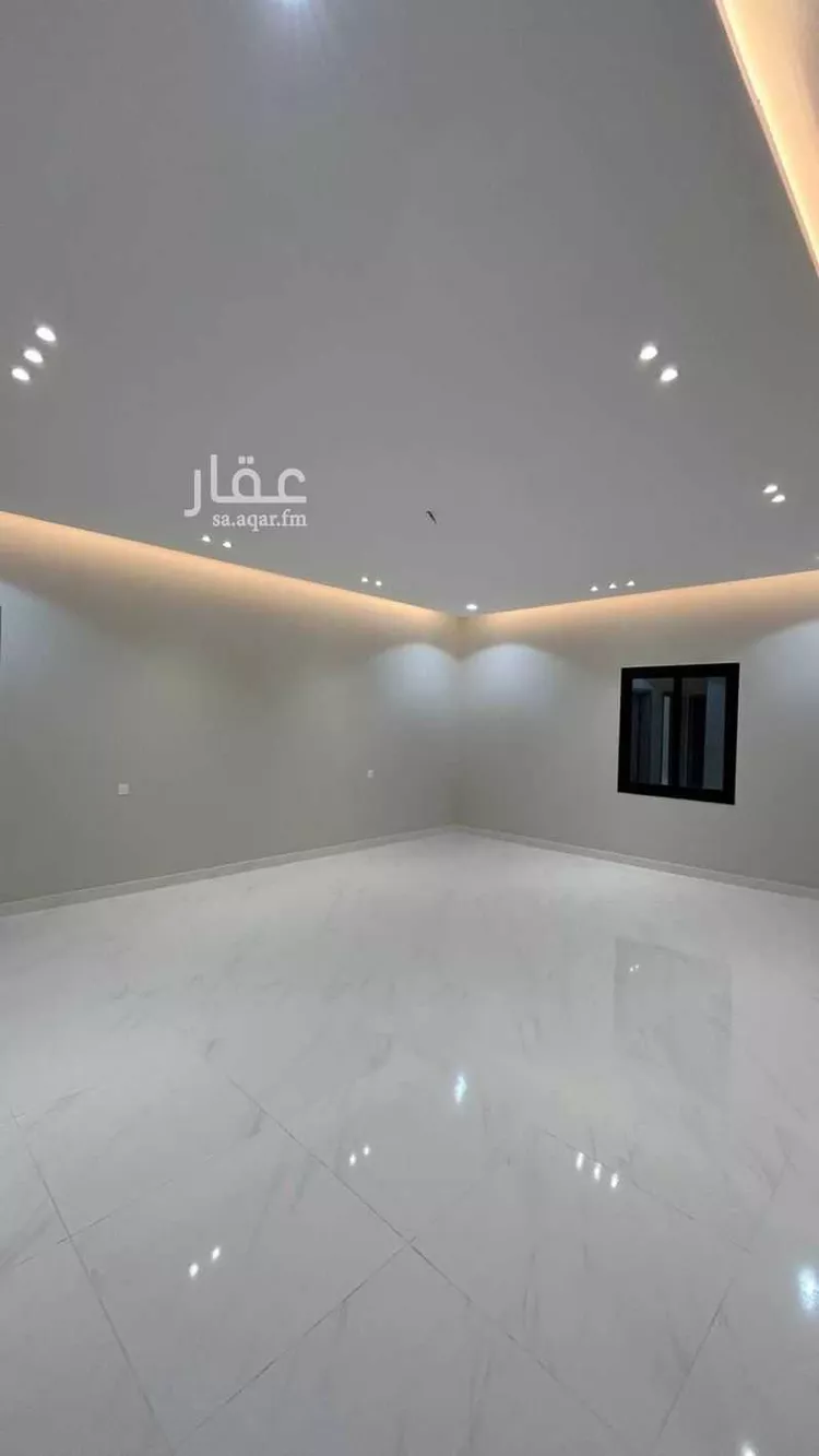 شقة للبيع في شارع بلقاسم المالكي, حي ورقان, مدينة المدينة المنورة, منطقة المدينة المنورة 1 صورة