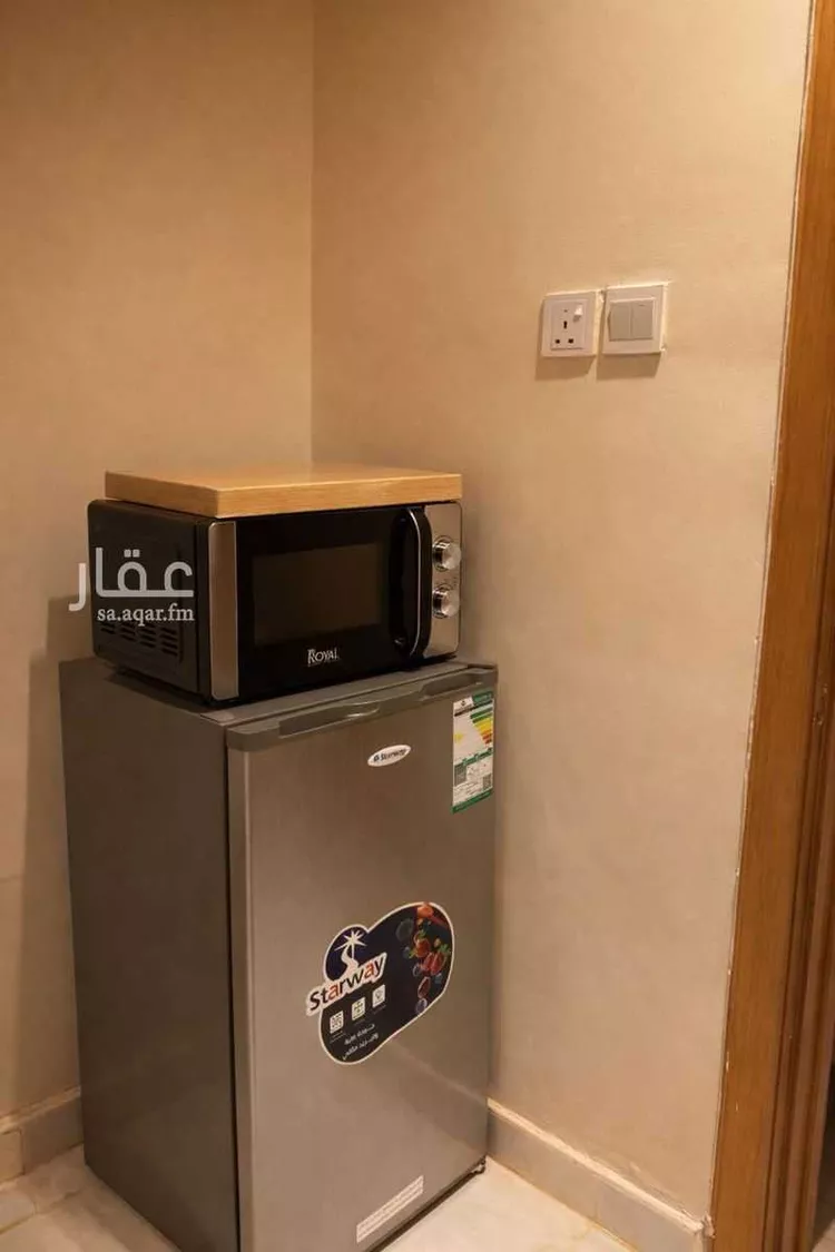 شقة للإيجار في شارع جرير بن عبدالله البجلي, حي مغرزات, مدينة الرياض, منطقة الرياض صورة 5