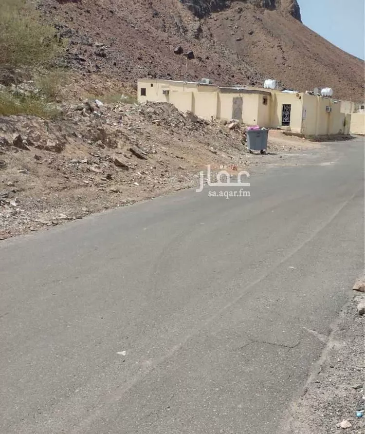 Land for Sale in Medina Wairah