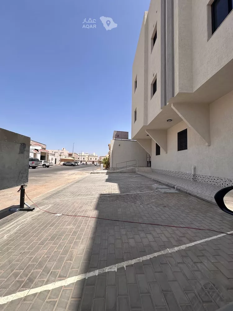 شقة للبيع في شارع عبد الرحمن بن معمر الانصاري, حي الدفاع, مدينة المدينة المنورة, منطقة المدينة المنورة 23