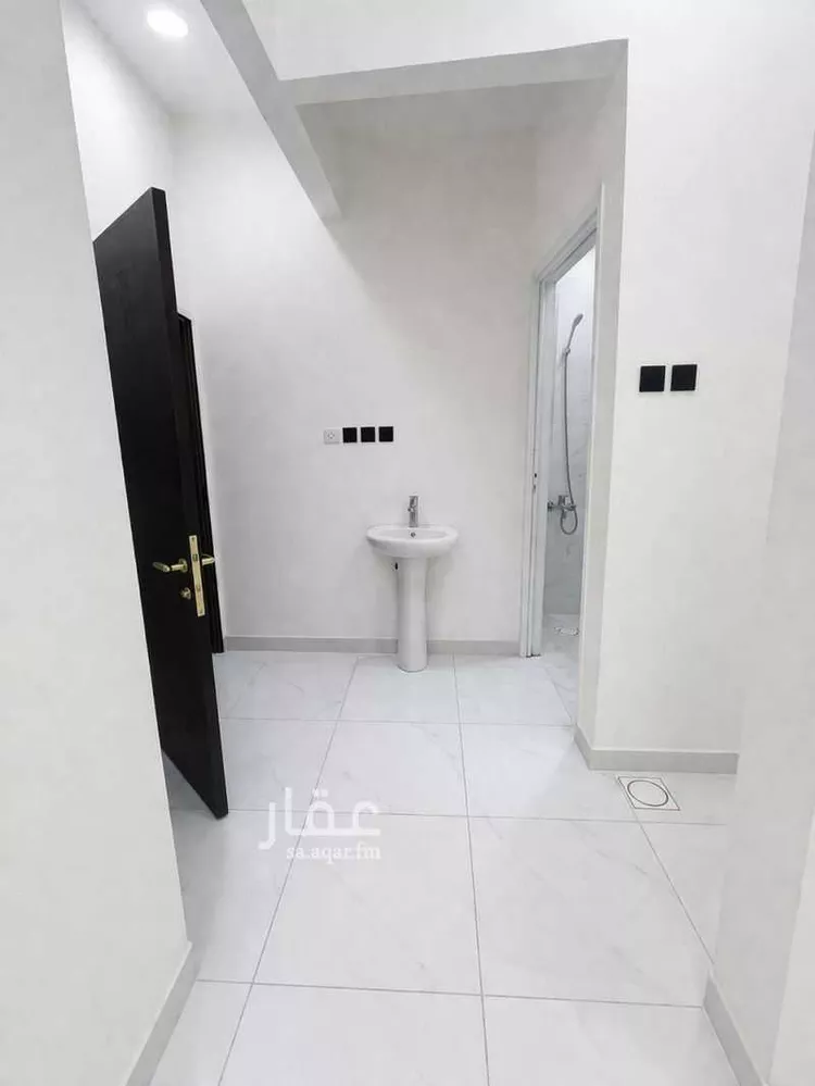 Apartment for Rent in Riyadh Umm Al Hamam Al Sharqi