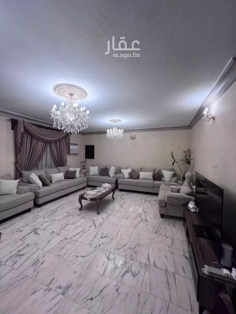 فيلا للبيع في شارع عبدالله بن رشيد, حي الروضة, مدينة الرياض, منطقة الرياض صورة 4