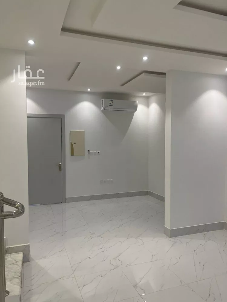 فيلا للإيجار في شارع إبراهيم المروزي, حي المهدية, مدينة الرياض, منطقة الرياض صورة 4