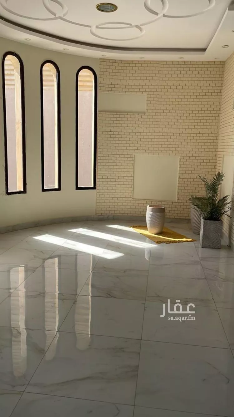 فيلا للإيجار في شارع رقم 63, حي الياسمين, مدينة الرياض, منطقة الرياض صورة 2