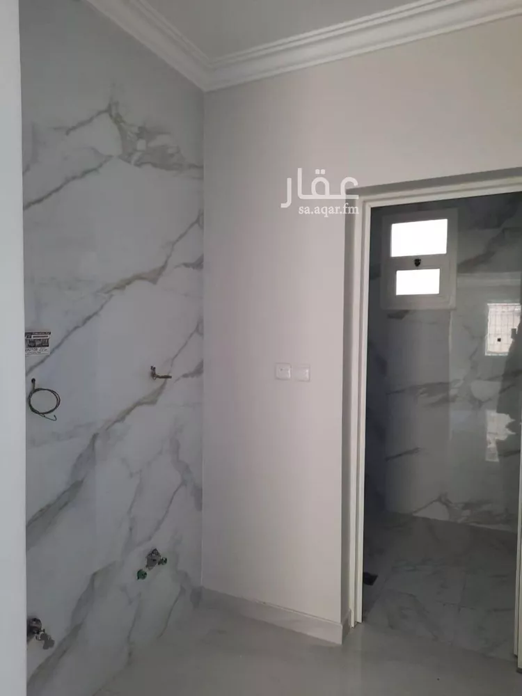 فيلا للإيجار في شارع الحافظ بن كثير, حي المهدية, مدينة الرياض, منطقة الرياض صورة 5