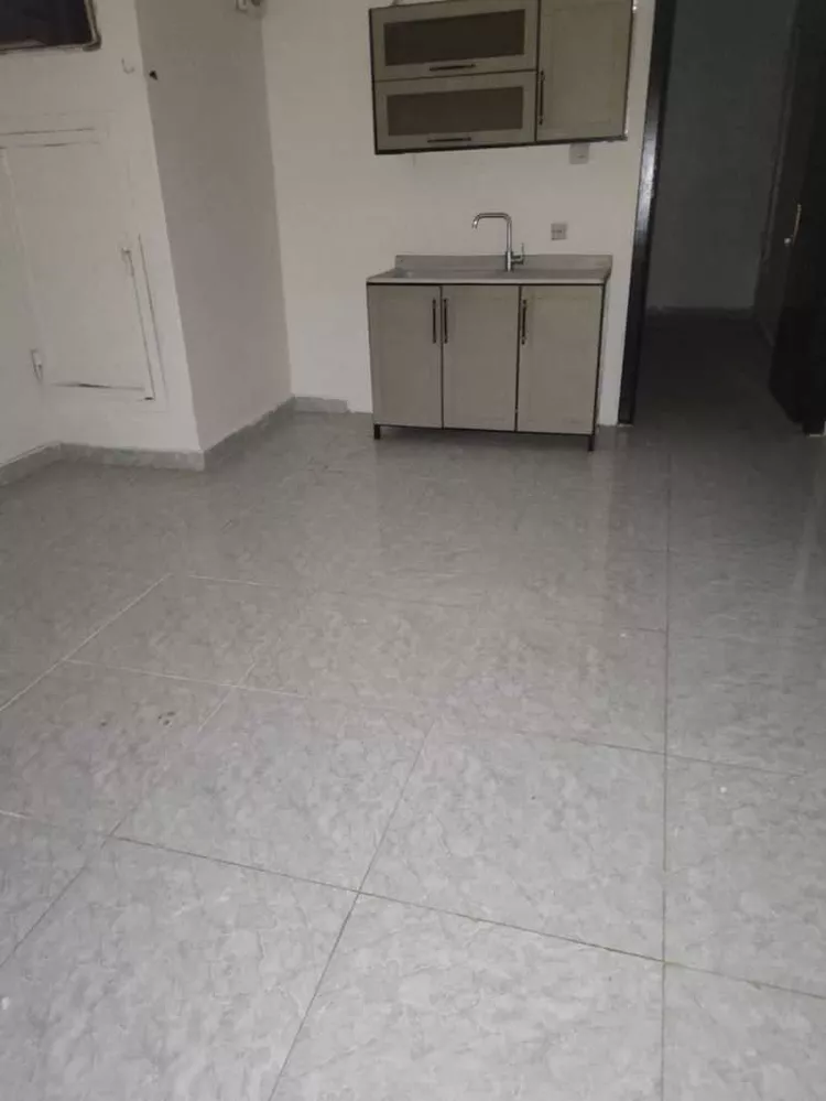 شقة للإيجار في شارع تمير, حي المروج, مدينة الرياض, منطقة الرياض صورة 3