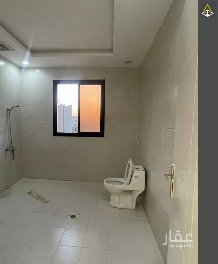 فيلا للإيجار في شارع عبدالرحمن بن عبدالله الخريف, حي الرمال, مدينة الرياض, منطقة الرياض صورة 2