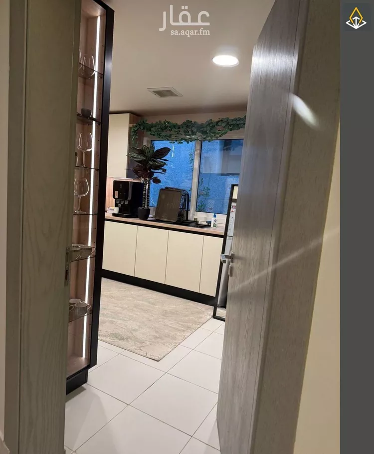 فيلا للبيع في شارع مؤيد الدين الحارثي, حي المونسية, مدينة الرياض, منطقة الرياض صورة 2