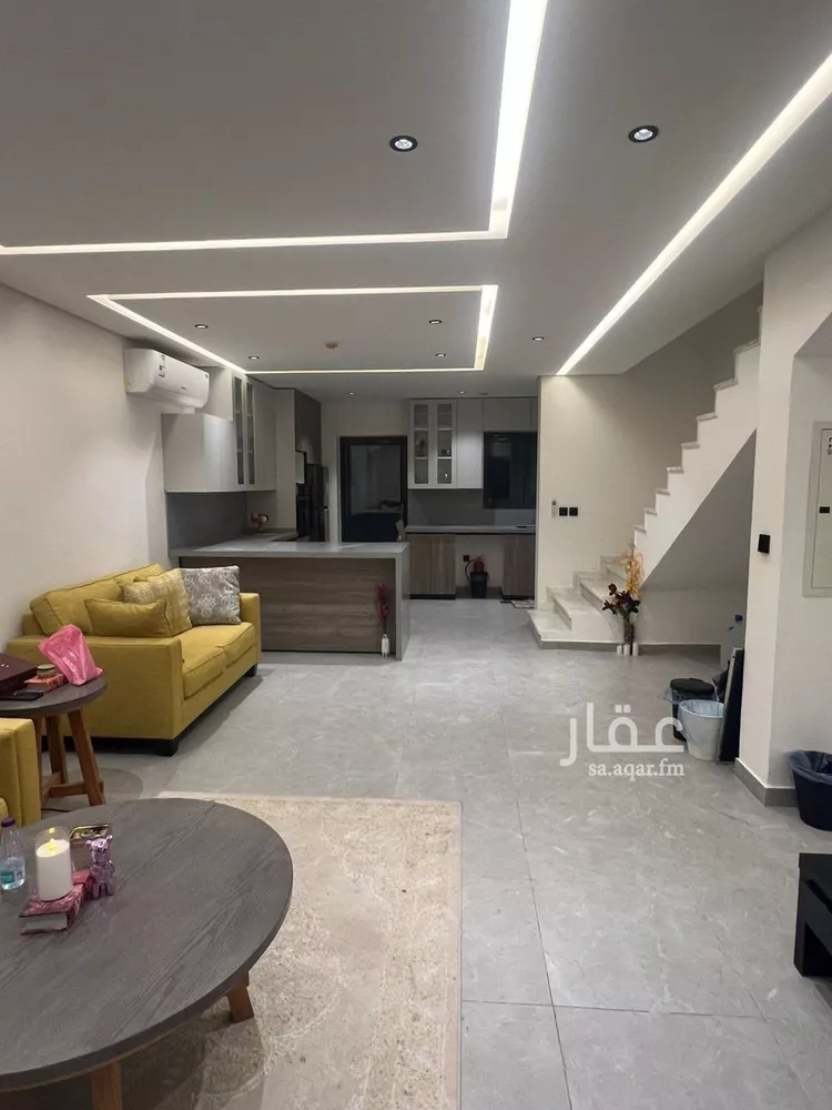 فيلا للبيع في شارع عبدالله بن حبان, حي الرمال, مدينة الرياض, منطقة الرياض
