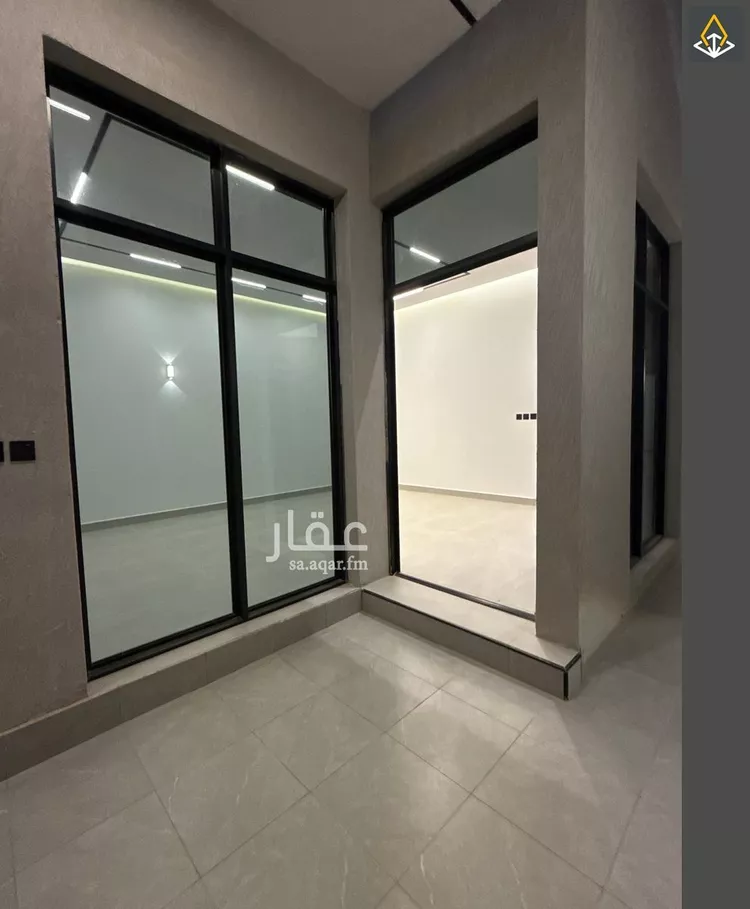 Floor for Sale in Riyadh Al Janadriyah صورة 4