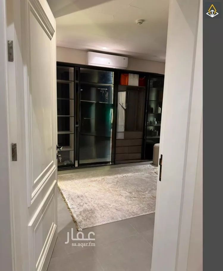 شقة للبيع في شارع اسماعيل الازهري, حي المونسية, مدينة الرياض, منطقة الرياض صورة 3