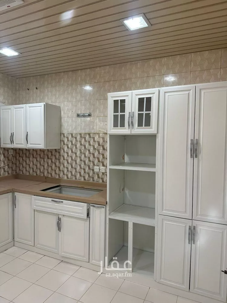 شقة للإيجار في شارع الزعفران, حي المعيزيلة, مدينة الرياض, منطقة الرياض صورة 2