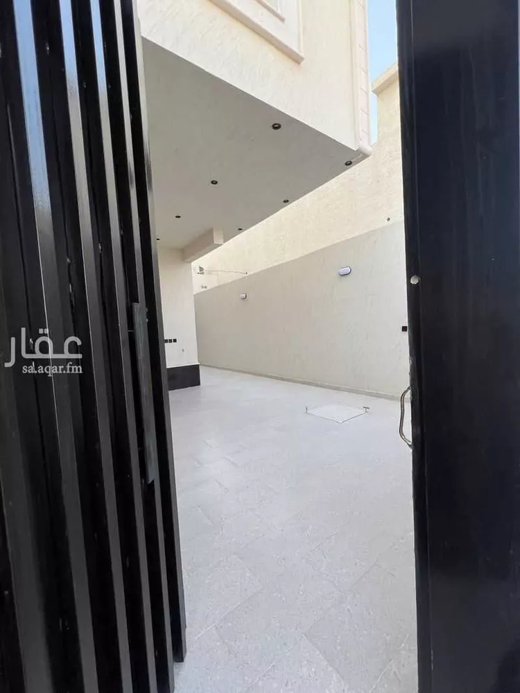 فيلا للإيجار في شارع موازي طريق خريص, حي الجنادرية, مدينة الرياض, منطقة الرياض صورة 2