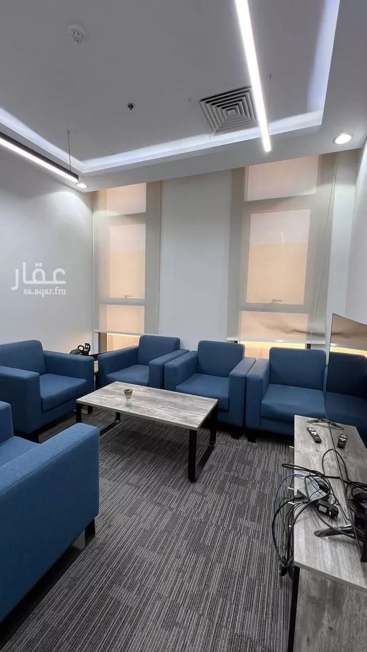 مكتب تجاري للإيجار في شارع الثمامه, حي الياسمين, مدينة الرياض, منطقة الرياض صورة 2