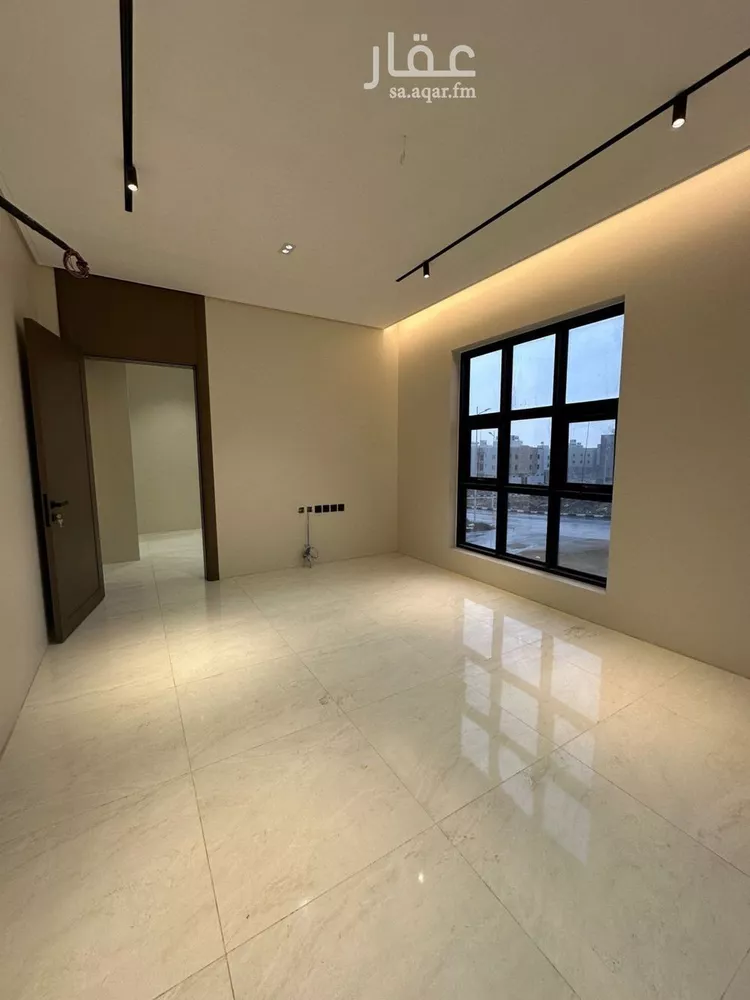 فيلا للبيع في شارع الراجحي, حي الظرفة, مدينة خميس مشيط, منطقة عسير صورة 4