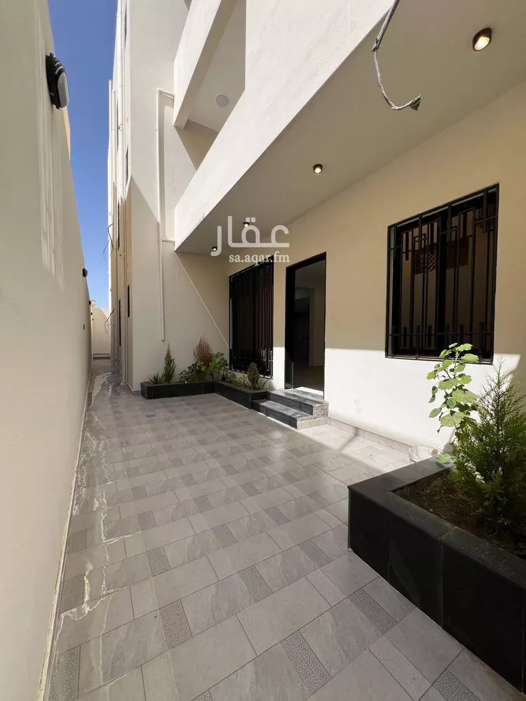 شقة للبيع في شارع عبدالله ابن غنام, حي الظرفة, مدينة خميس مشيط, منطقة عسير