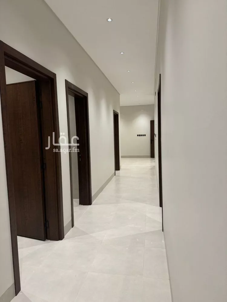 شقة للبيع في شارع شقيق بن سلمة, حي العرين, مدينة أبها, منطقة عسير صورة 3