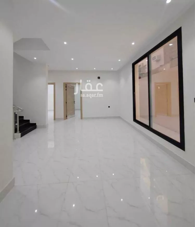 فيلا للبيع في شارع وادي مية, حي العريجاء الغربي, مدينة الرياض, منطقة الرياض صورة 4