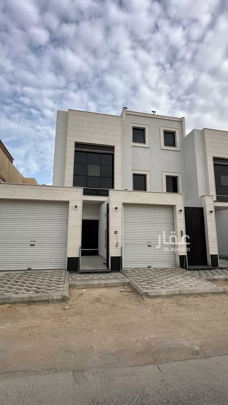 دور للبيع في شارع ابن القرطبي, حي العريجاء الغربي, مدينة الرياض, منطقة الرياض صورة 2