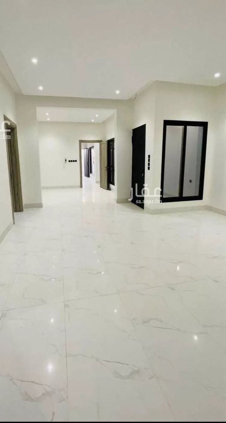 فيلا للبيع في شارع وادي مية, حي العريجاء الغربي, مدينة الرياض, منطقة الرياض صورة 3