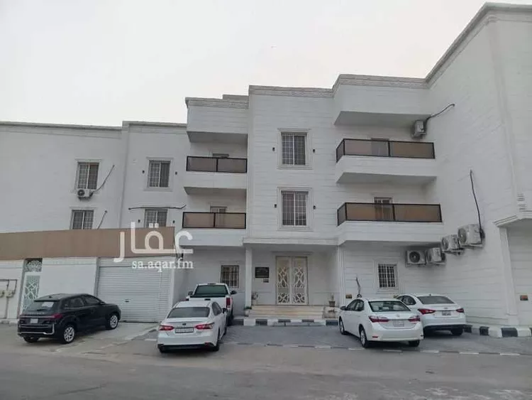 شقة للإيجار في شارع اوطاس, حي هجر, مدينة الدمام, المنطقة الشرقية