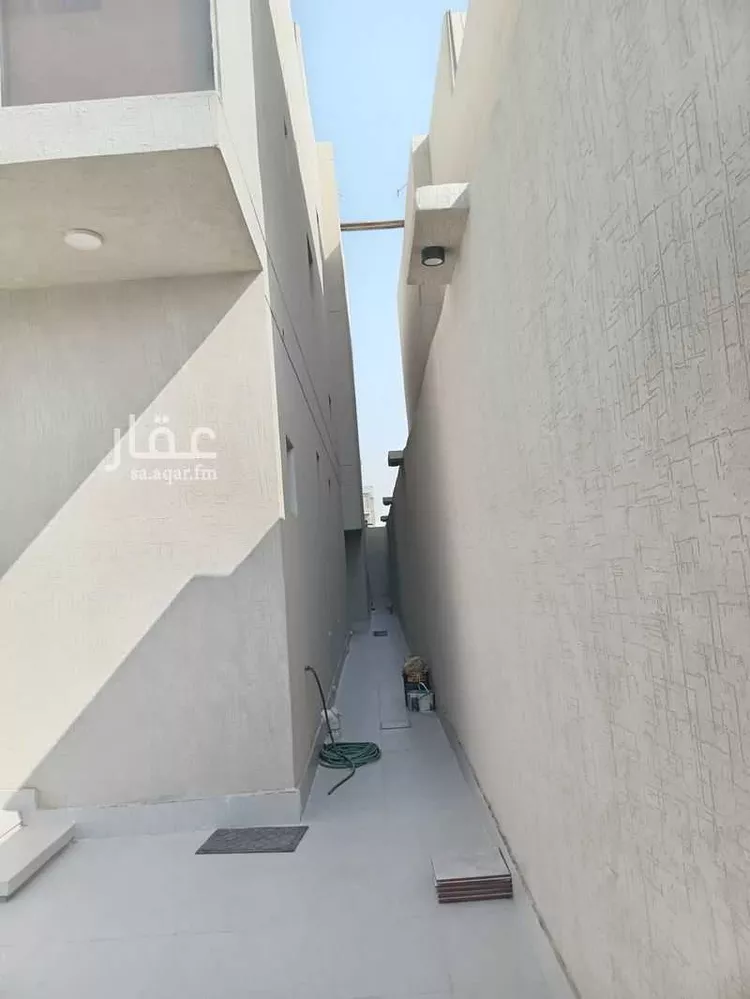 فيلا للإيجار في شارع المباركه, حي الشعلة, مدينة الدمام, المنطقة الشرقية صورة 4