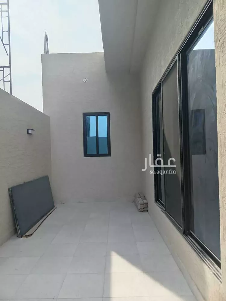 فيلا للبيع في شارع المغازي, حي الشعلة, مدينة الدمام, المنطقة الشرقية صورة 5