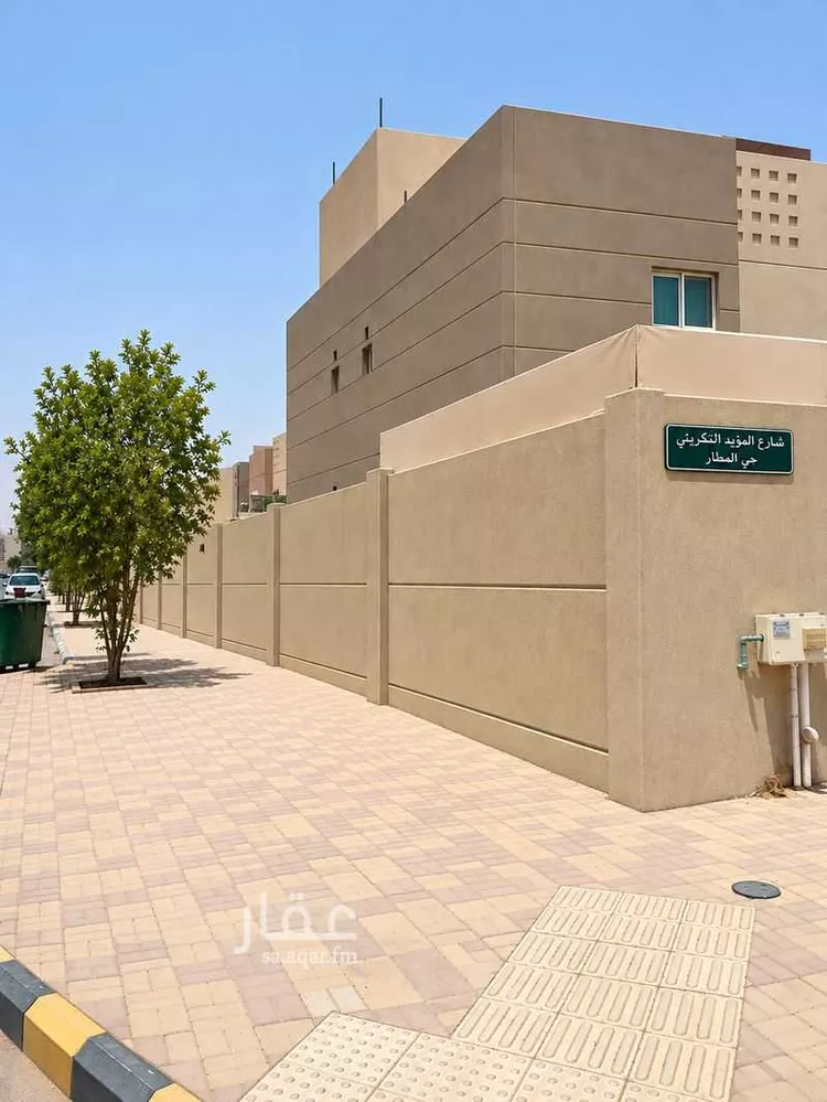 فيلا للبيع في شارع المؤيد التكريتي ، حي مطار الملك خالد الدولي ، الرياض ، منطقة الرياض صورة 2