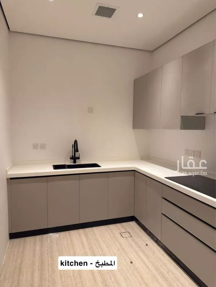 فيلا للإيجار في شارع ابي بكر الصديق, حي العارض, مدينة الرياض, منطقة الرياض صورة 5