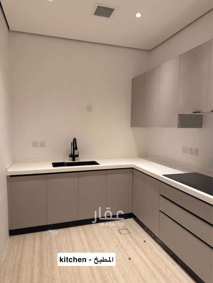 فيلا للإيجار في شارع ابي بكر الصديق, حي العارض, مدينة الرياض, منطقة الرياض صورة 5
