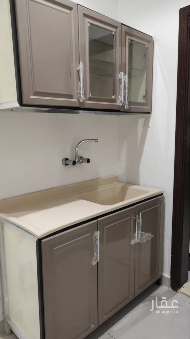 شقة للإيجار في شارع النصر الفرعي, حي العزيزية, مدينة الرياض, منطقة الرياض صورة 2