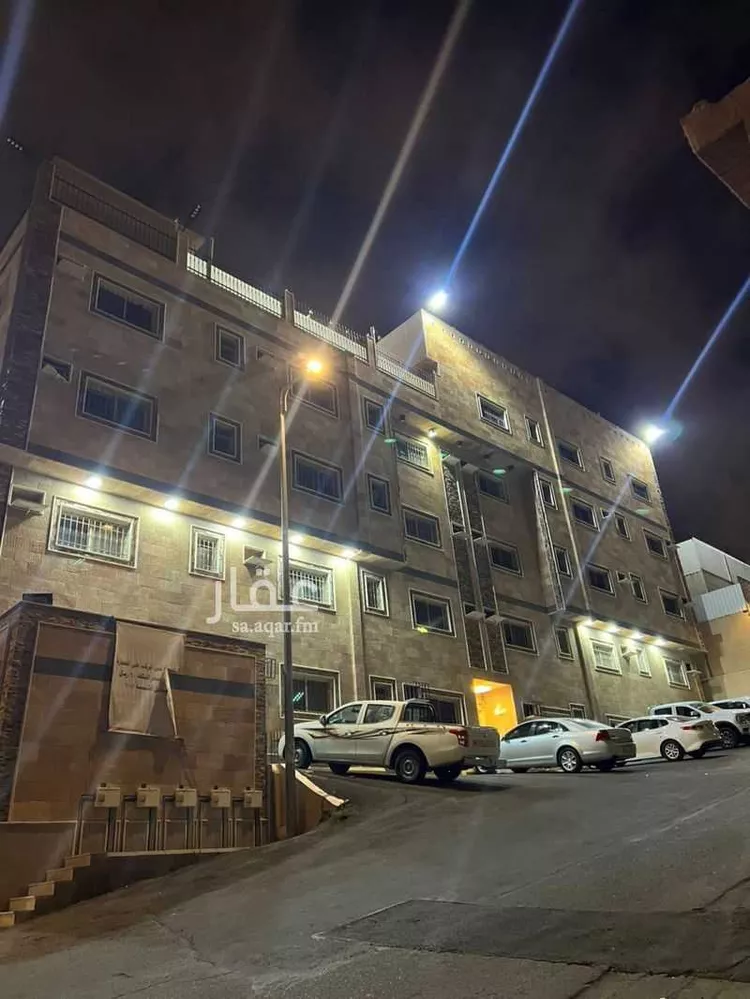 شقة للبيع في شارع ناصر بن دقماق, حي ذرة, مدينة أبها, منطقة عسير