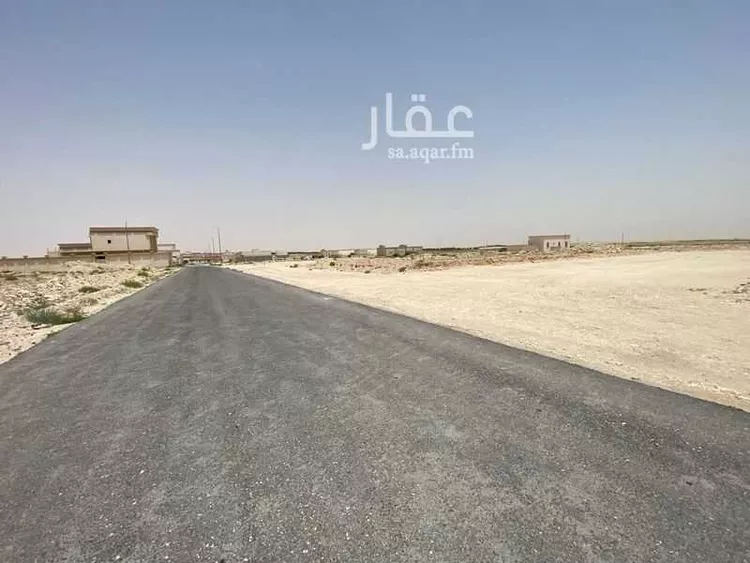 أرض للبيع في شارع 17892275, حي السلام, مدينة بقيق, المنطقة الشرقية صورة 5