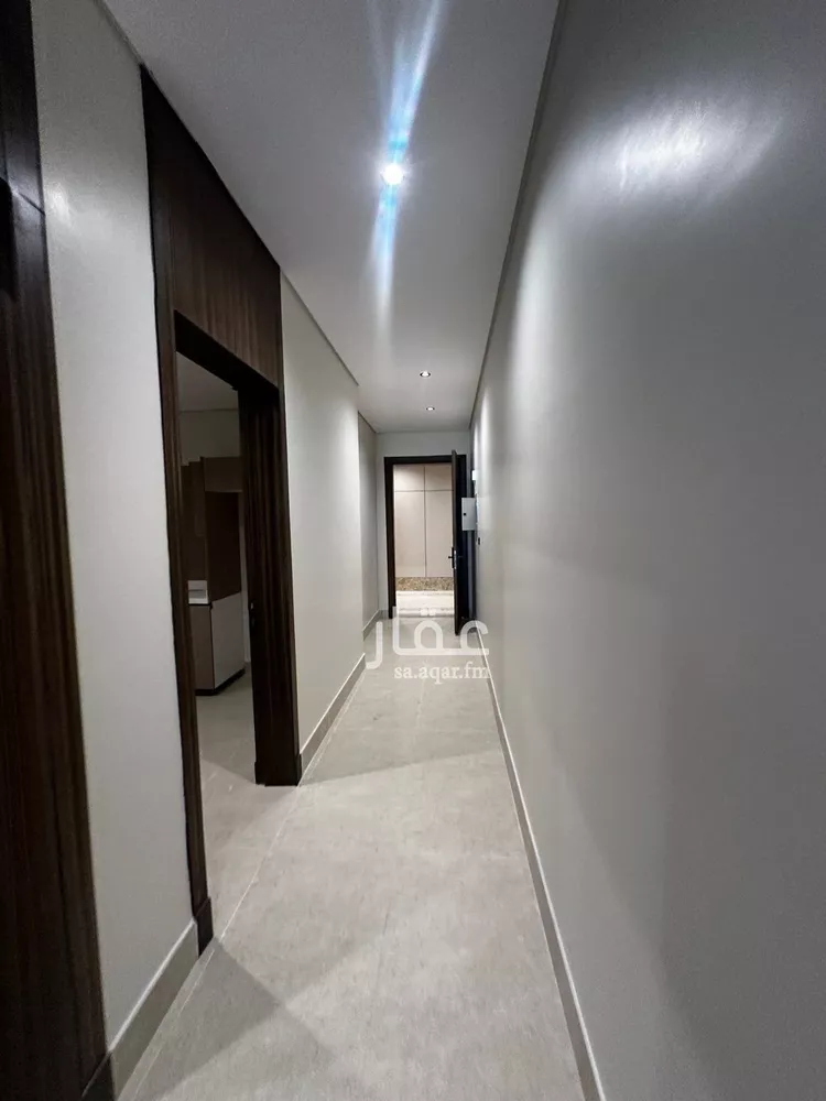 شقة للبيع في شارع القرية العليا, حي الحمراء, مدينة الخبر, المنطقة الشرقية صورة 3