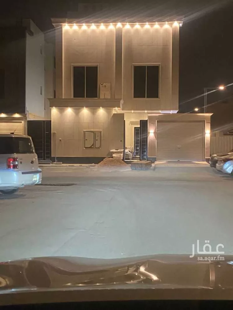 فيلا للبيع في شارع عفيفة بنت أحمد, حي الرمال, مدينة الرياض, منطقة الرياض صورة 3