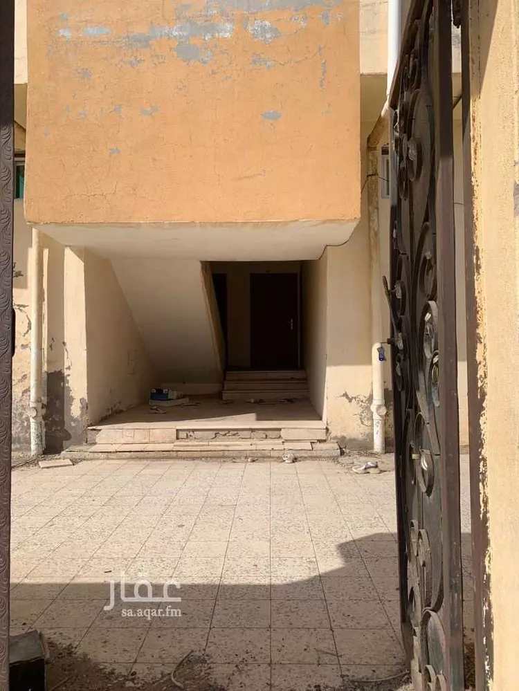 عمارة للبيع في شارع الملك فهد, حي الصفاء, مدينة مهد الذهب, منطقة المدينة المنورة