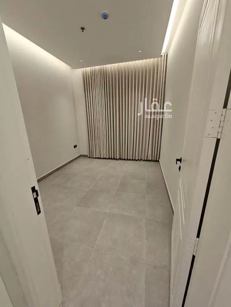 شقة للإيجار في شارع الشيخ عبدالرحمن بن اسحاق بن عبدالرحمن, حي المنار, مدينة الرياض, منطقة الرياض 8