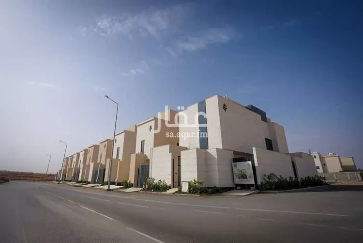 دور للبيع في شارع فيصل البقمي, حي ضاحية نمار, مدينة الرياض, منطقة الرياض صورة 3